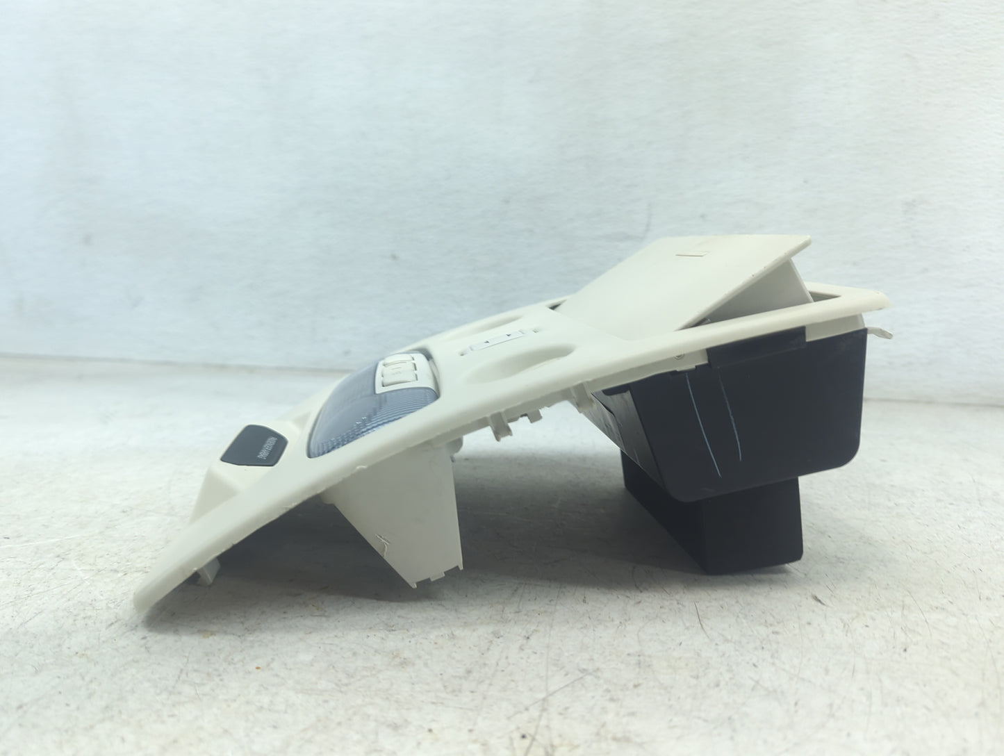 2018 Ford Ecosport Overhead Console W/rear Climate Control Tan - Oemusedautoparts1.com