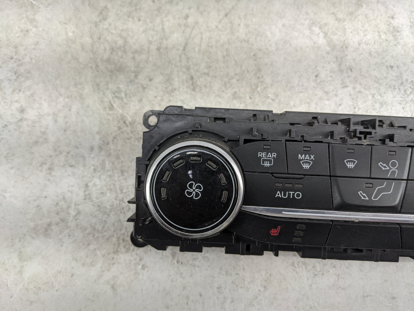 2018-2020 Ford Ecosport Climate Control Module Temperature AC/Heater Replacement P/N:GN15-18C612-CH Fits Fits 2018 2019 2020