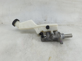 compare product 2018-2022 Ford Ecosport Brake Master Cylinder 1489095