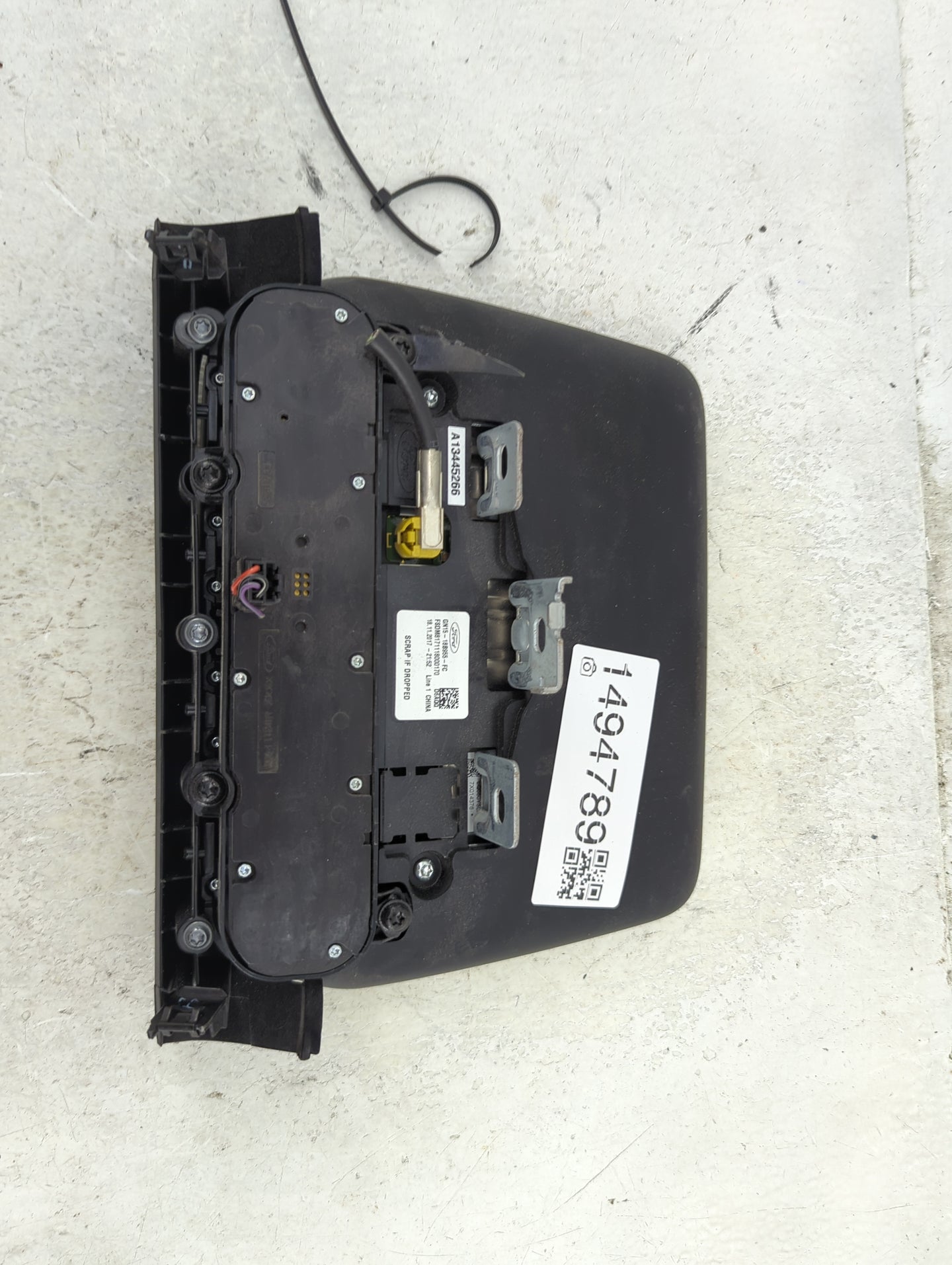 2018-2019 Ford Ecosport Information Display Screen 1494789 - Oemusedautoparts1.com