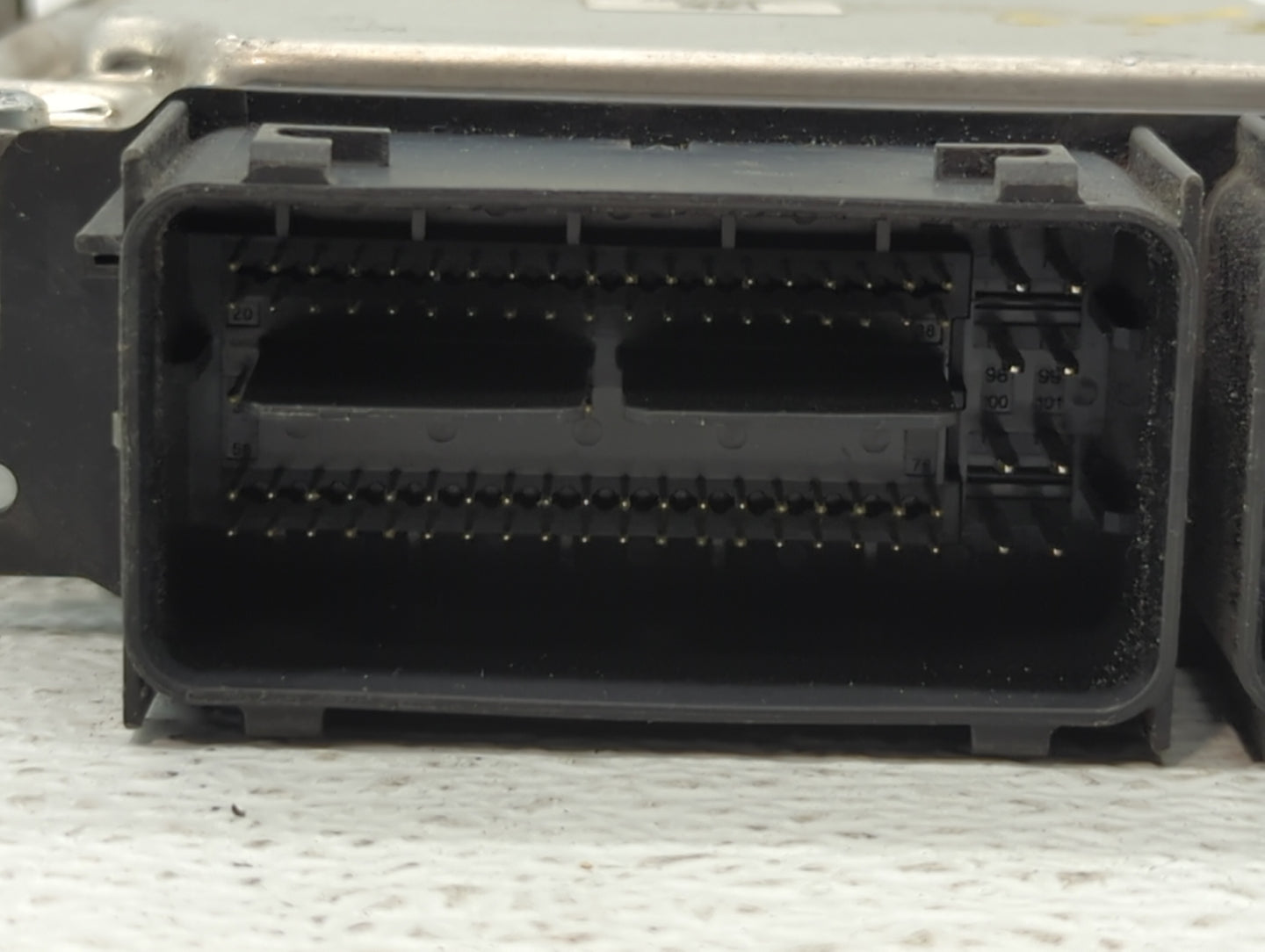 2018-2021 Ford Ecosport PCM Engine Control Computer ECU ECM PCU OEM P/N:JN15-12A650-BSA GN15-12A650-AGB Fits OEM Used Auto P