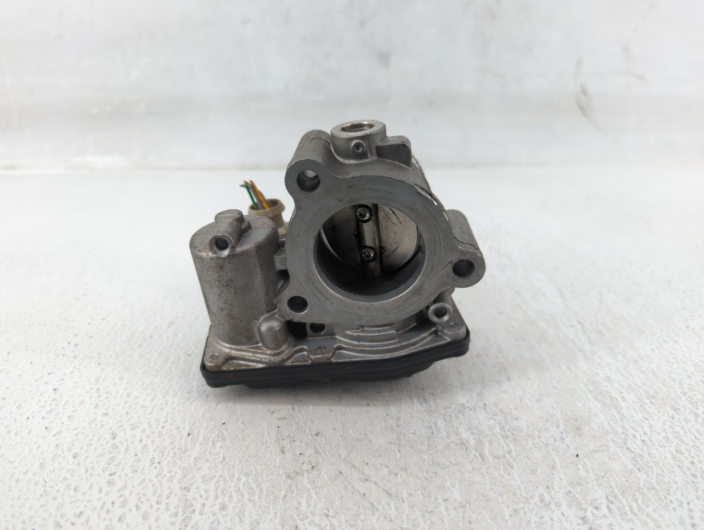 2018-2021 Ford Ecosport Throttle Body P/N:CM5G-9F991-GA Fits Fits 2018 2019 2020 2021 OEM Used Auto Parts - Oemusedautoparts