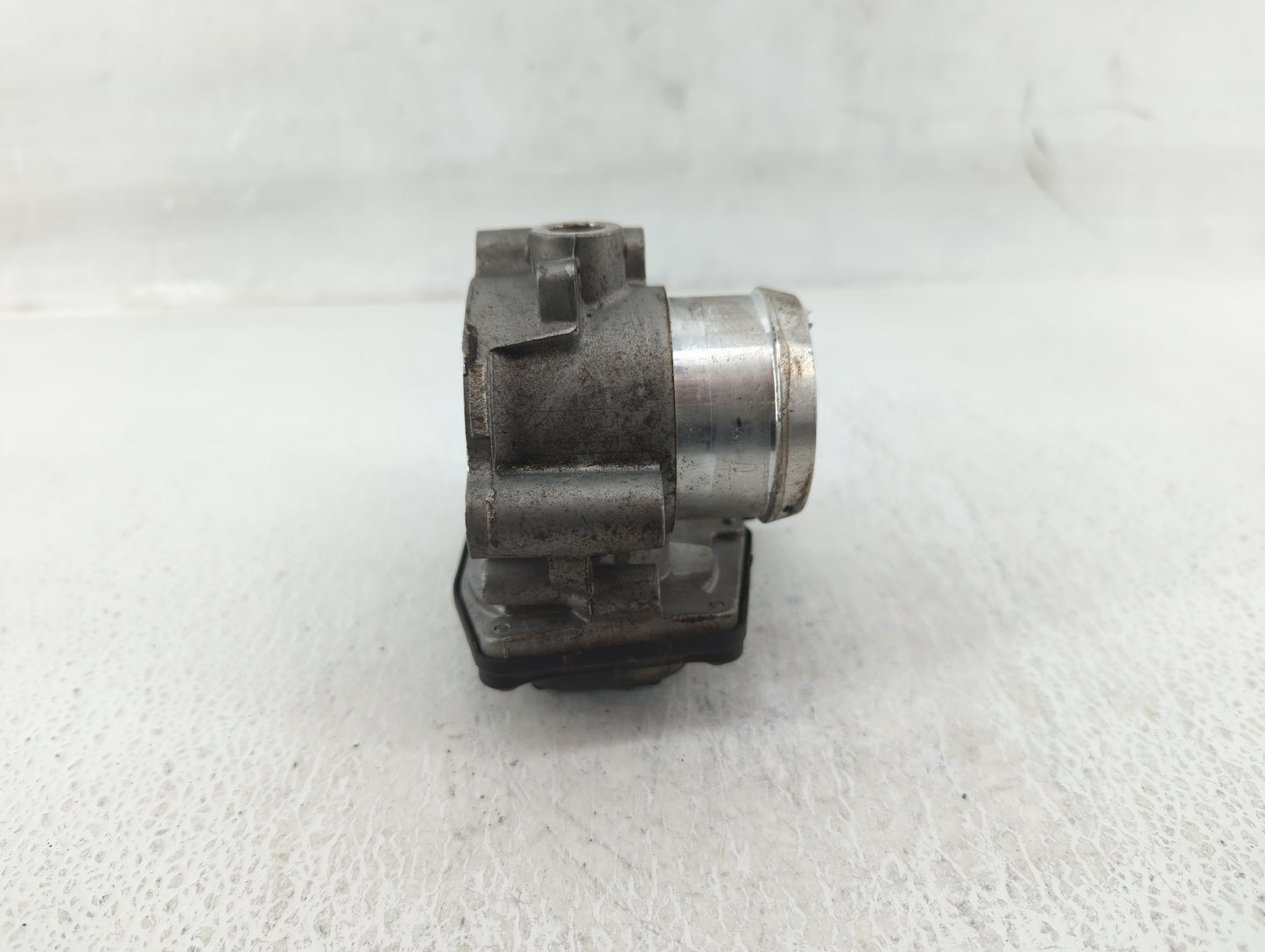 2018-2021 Ford Ecosport Throttle Body P/N:CM5G-9F991-GA Fits Fits 2018 2019 2020 2021 OEM Used Auto Parts - Oemusedautoparts