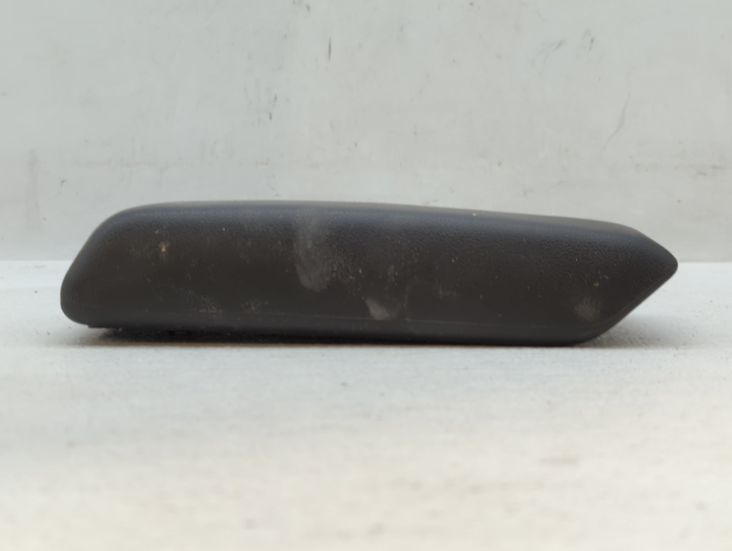 2018 Ford Ecosport Center Console Armrest Cover Lid - Oemusedautoparts1.com