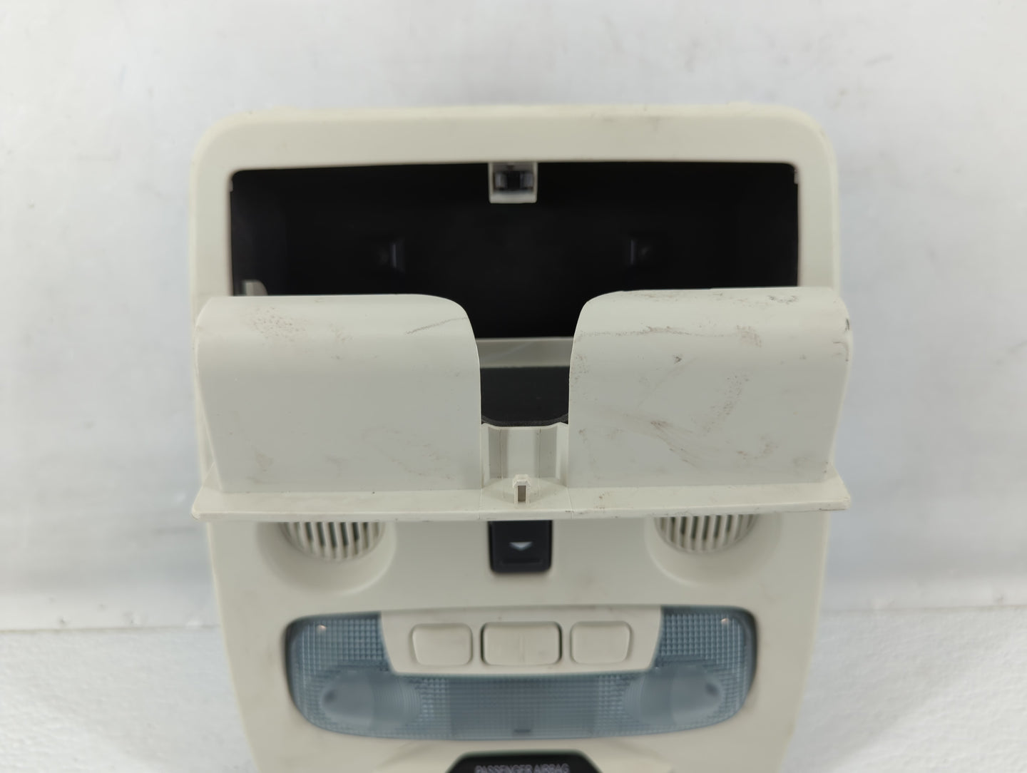2018 Ford Ecosport Overhead Roof Console 573874 - Oemusedautoparts1.com