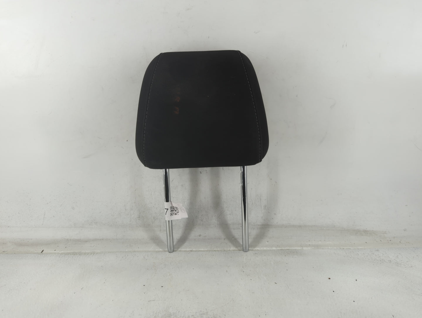 2018-2022 Ford Ecosport Headrest Head Rest Front Driver Passenger Seat Fits Fits 2018 2019 2020 2021 2022 OEM Used Auto Part