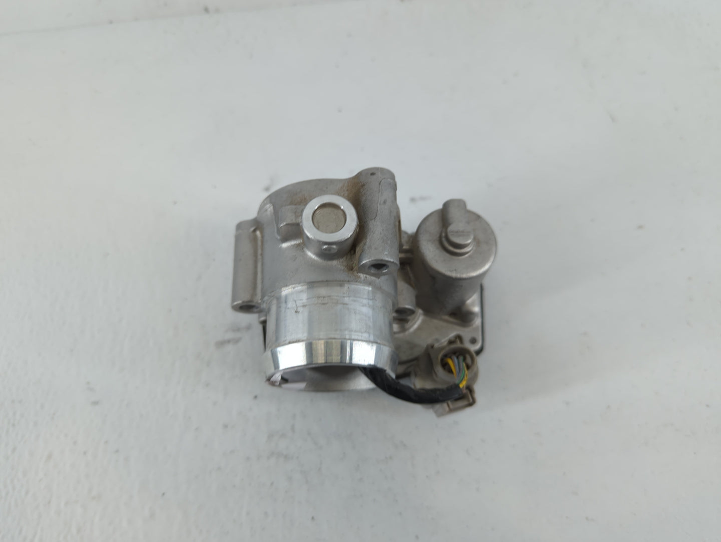 2018-2021 Ford Ecosport Throttle Body P/N:CM5G-9F991-GA B17 213 0773 Fits Fits 2018 2019 2020 2021 OEM Used Auto Parts - Oem