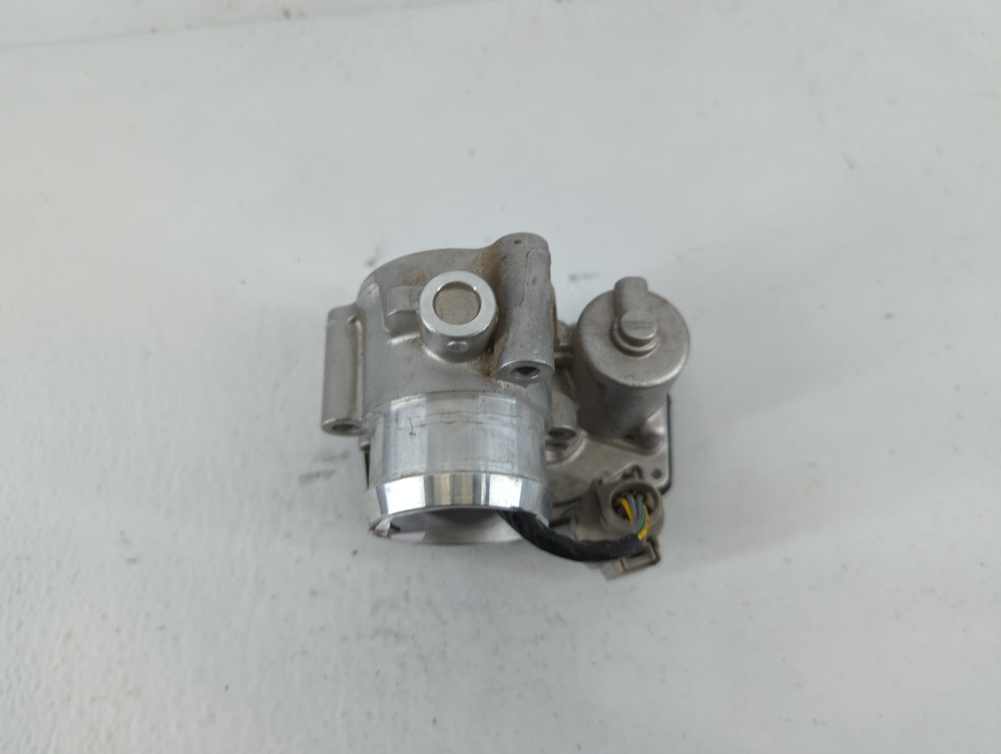 2018-2021 Ford Ecosport Throttle Body P/N:CM5G-9F991-GA B17 213 0773 Fits Fits 2018 2019 2020 2021 OEM Used Auto Parts - Oem