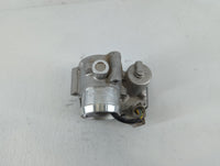 2018-2021 Ford Ecosport Throttle Body P/N:CM5G-9F991-GA B17 213 0773 Fits Fits 2018 2019 2020 2021 OEM Used Auto Parts - Oem
