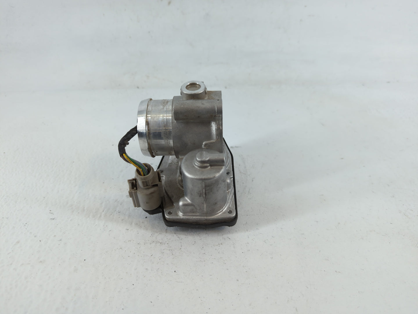 2018-2021 Ford Ecosport Throttle Body P/N:CM5G-9F991-GA B17 213 0773 Fits Fits 2018 2019 2020 2021 OEM Used Auto Parts - Oem