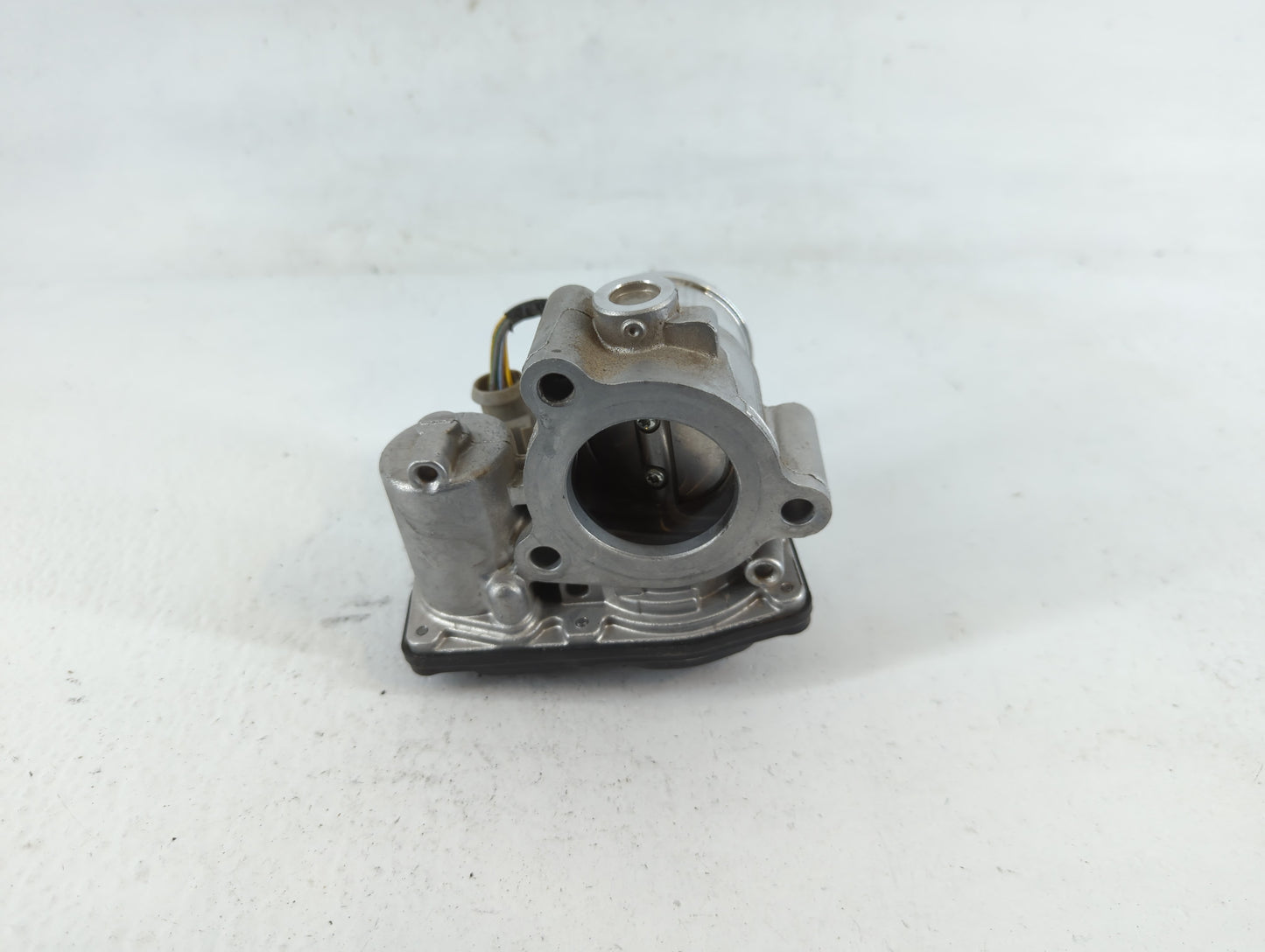 2018-2021 Ford Ecosport Throttle Body P/N:CM5G-9F991-GA B17 213 0773 Fits Fits 2018 2019 2020 2021 OEM Used Auto Parts - Oem