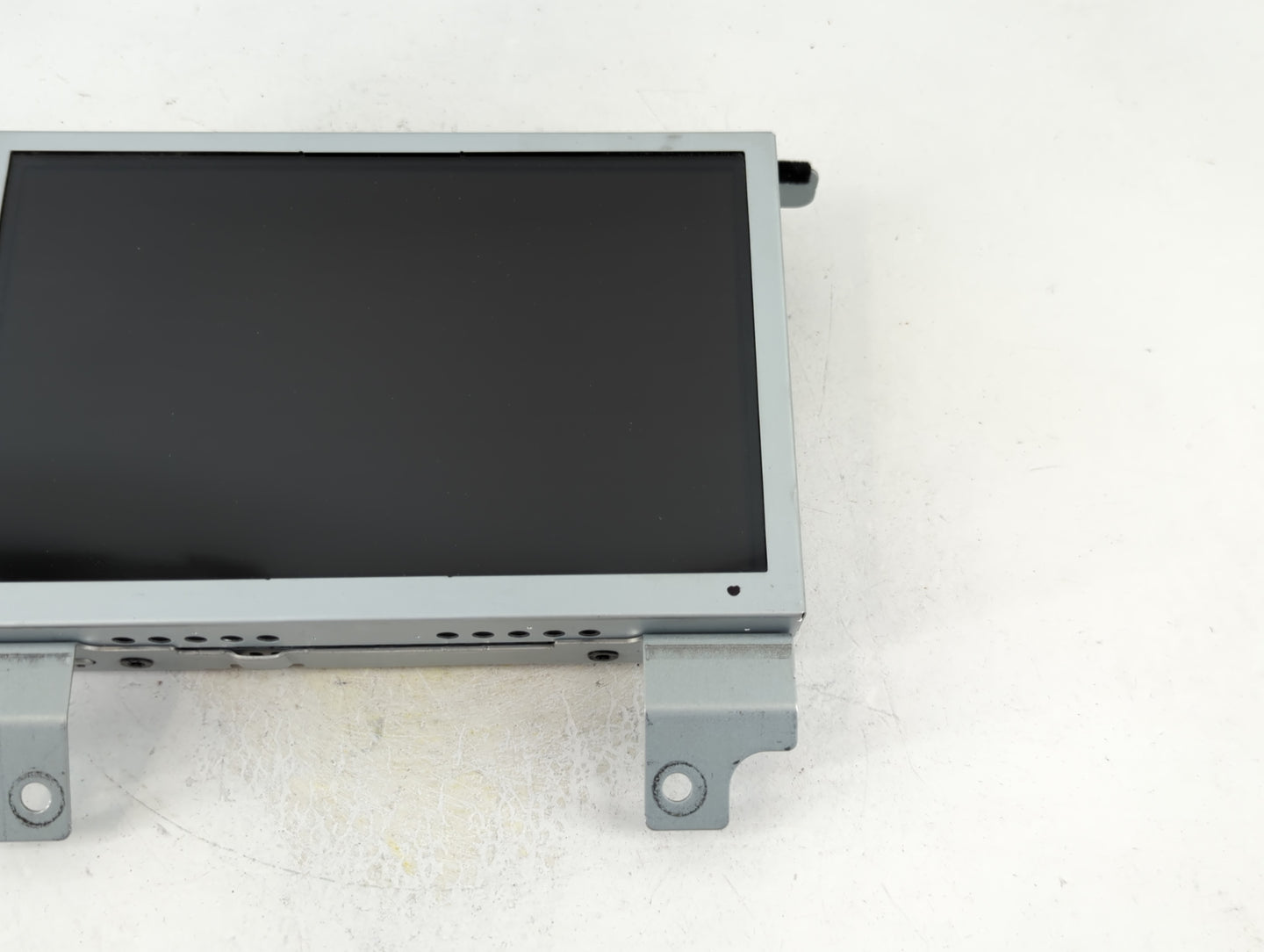 2016-2018 Ford Edge Information Display Screen - Oemusedautoparts1.com