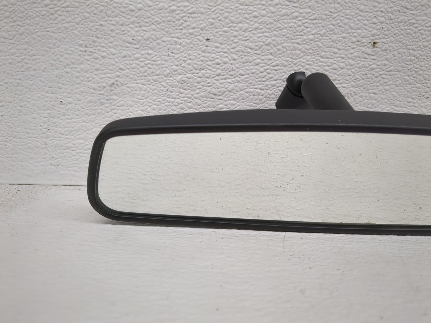 2007-2020 Ford Edge Interior Rear View Mirror Replacement OEM P/N:E8011088 Fits OEM Used Auto Parts - Oemusedautoparts1.com