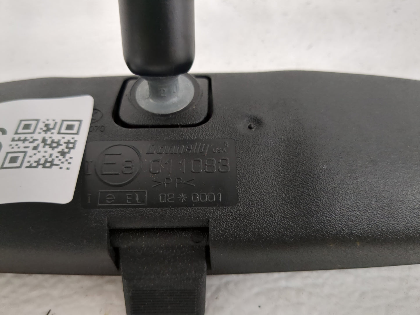 2007-2020 Ford Edge Interior Rear View Mirror Replacement OEM P/N:E8011088 Fits OEM Used Auto Parts - Oemusedautoparts1.com