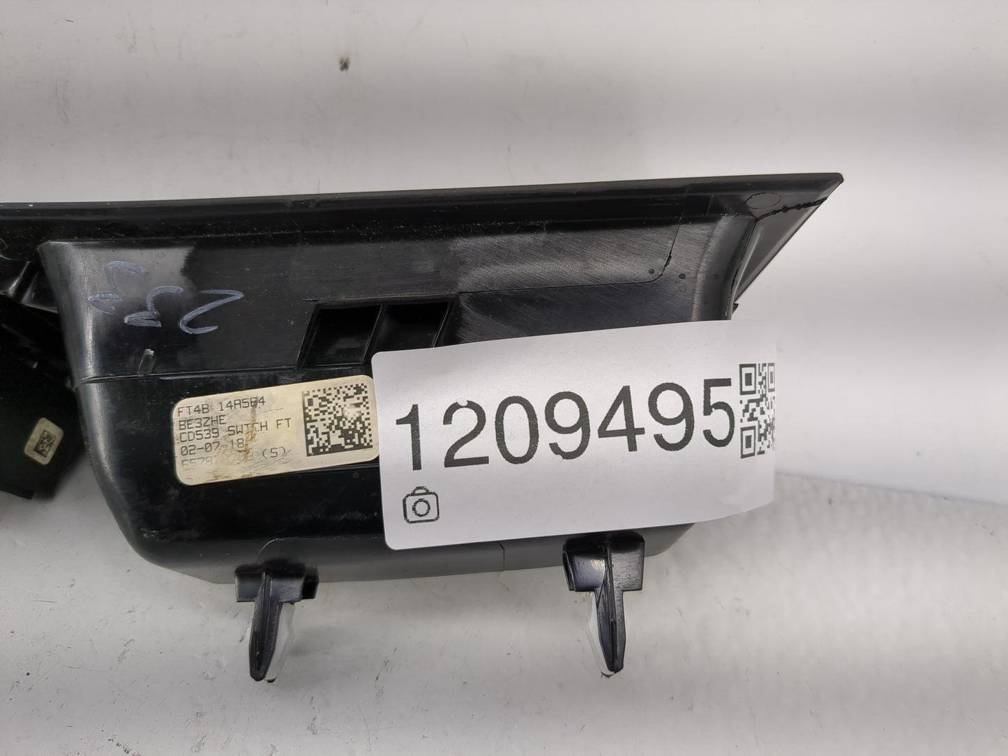 2016-2020 Ford Edge Master Power Window Switch Replacement Driver Side Left P/N:GT4T-14540-BAW Fits Fits 2016 2017 2018 2019