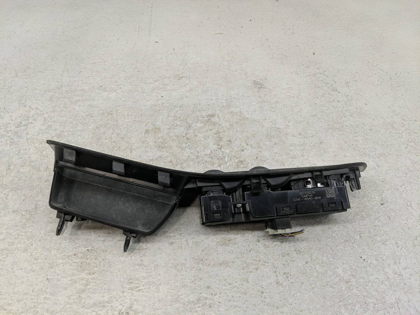 2016-2020 Ford Edge Master Power Window Switch Replacement Driver Side Left Fits Fits 2016 2017 2018 2019 2020 OEM Used Auto