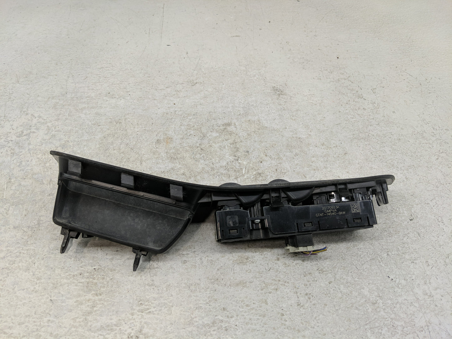2016-2020 Ford Edge Master Power Window Switch Replacement Driver Side Left Fits Fits 2016 2017 2018 2019 2020 OEM Used Auto