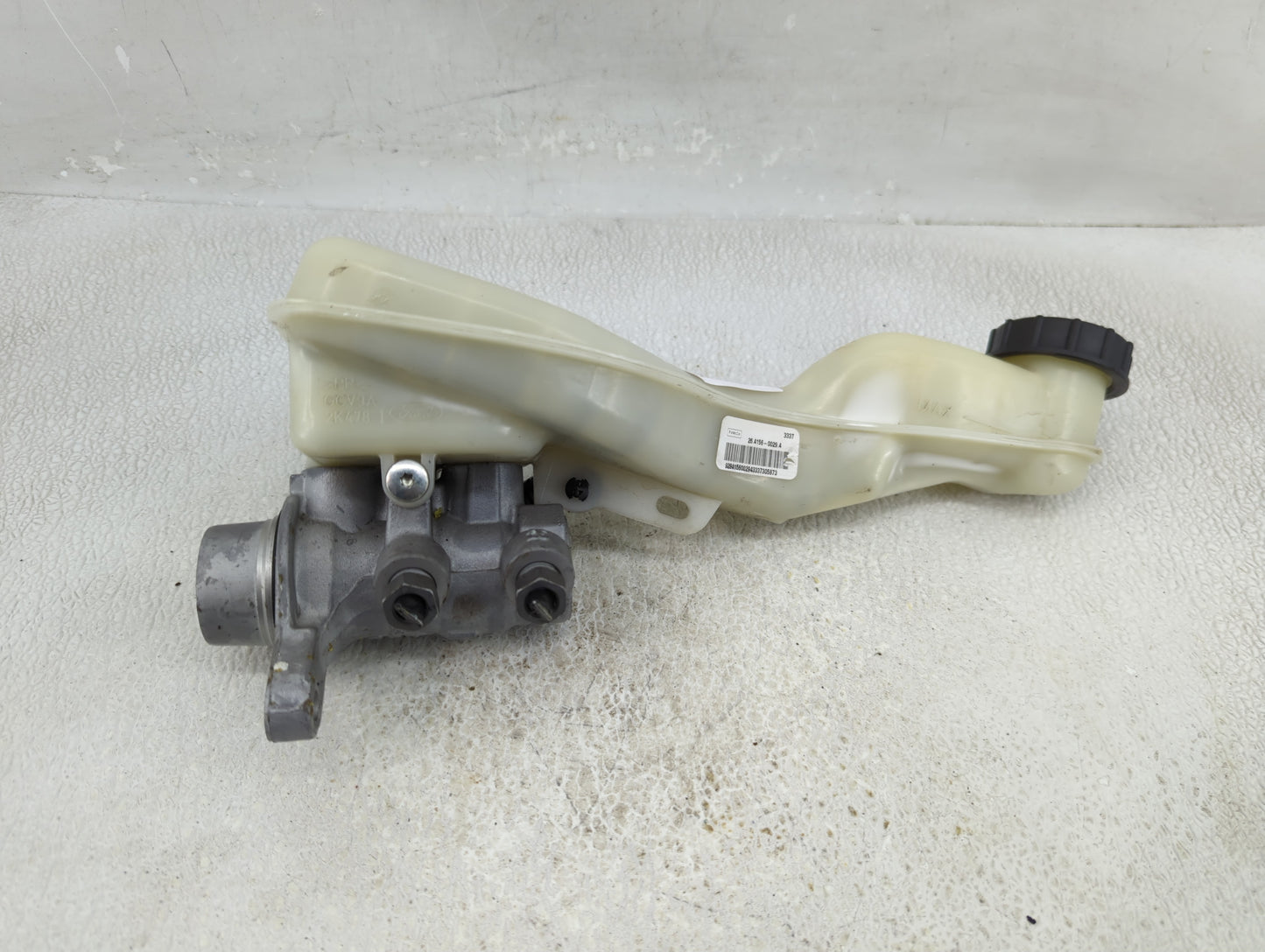 2015-2020 Ford Edge Brake Master Cylinder - Oemusedautoparts1.com