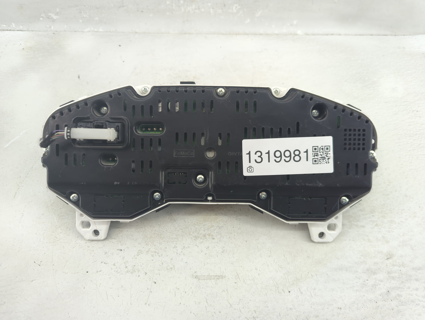 2016-2018 Ford Edge Instrument Cluster Speedometer Gauges P/N:GT4T-10849-CC Fits Fits 2016 2017 2018 OEM Used Auto Parts - O