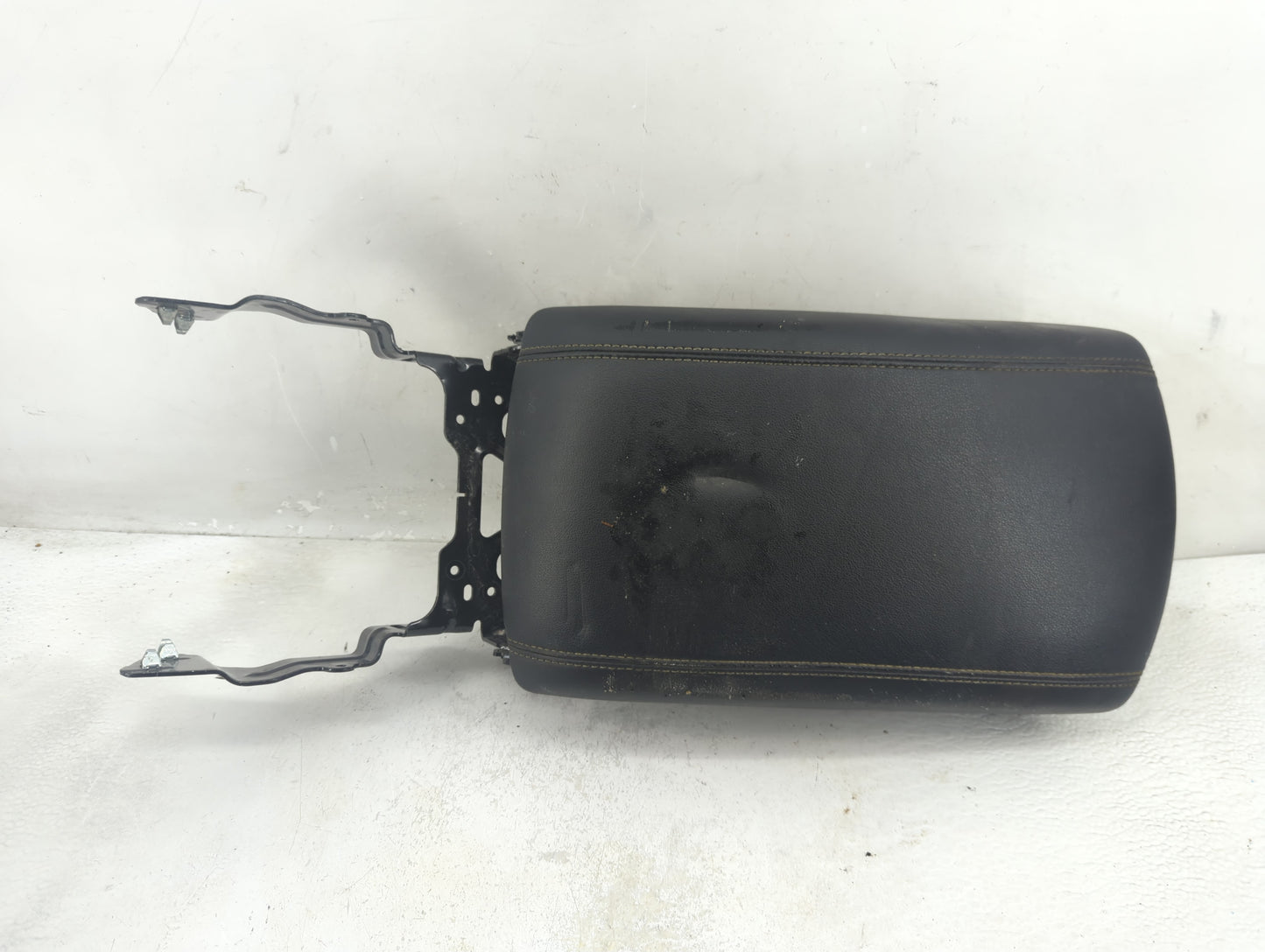 2018 Ford Edge Center Console Armrest Cover Lid Fits OEM Used Auto Parts - Oemusedautoparts1.com