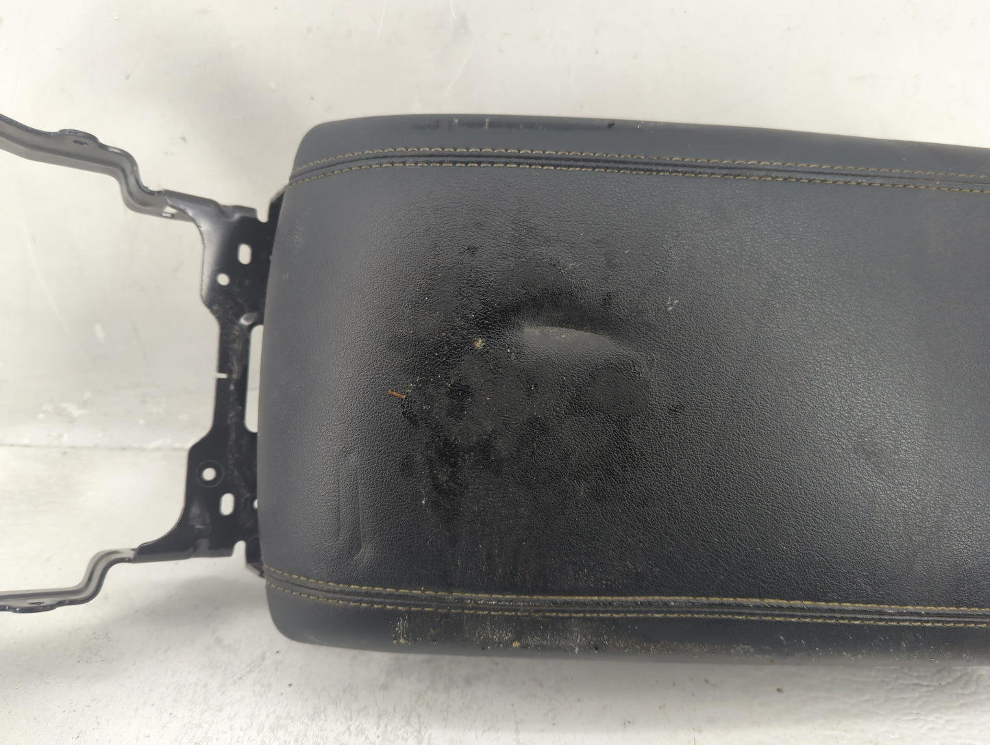 2018 Ford Edge Center Console Armrest Cover Lid Fits OEM Used Auto Parts - Oemusedautoparts1.com