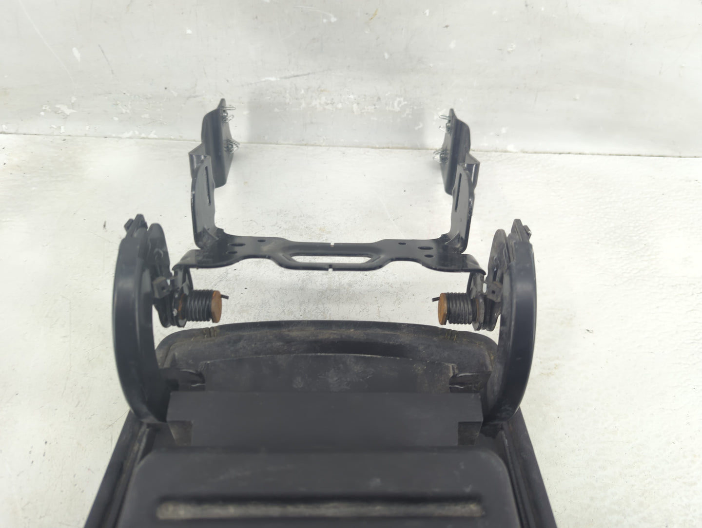 2018 Ford Edge Center Console Armrest Cover Lid Fits OEM Used Auto Parts - Oemusedautoparts1.com