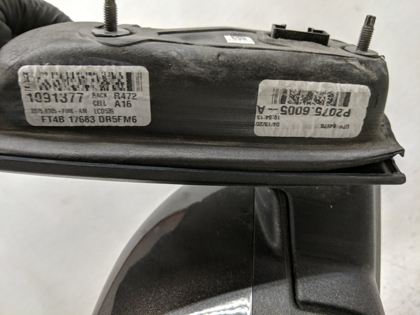 2015-2018 Ford Edge Driver Side View Mirror - Left Door Mirror OEM Used - Oemusedautoparts1.com