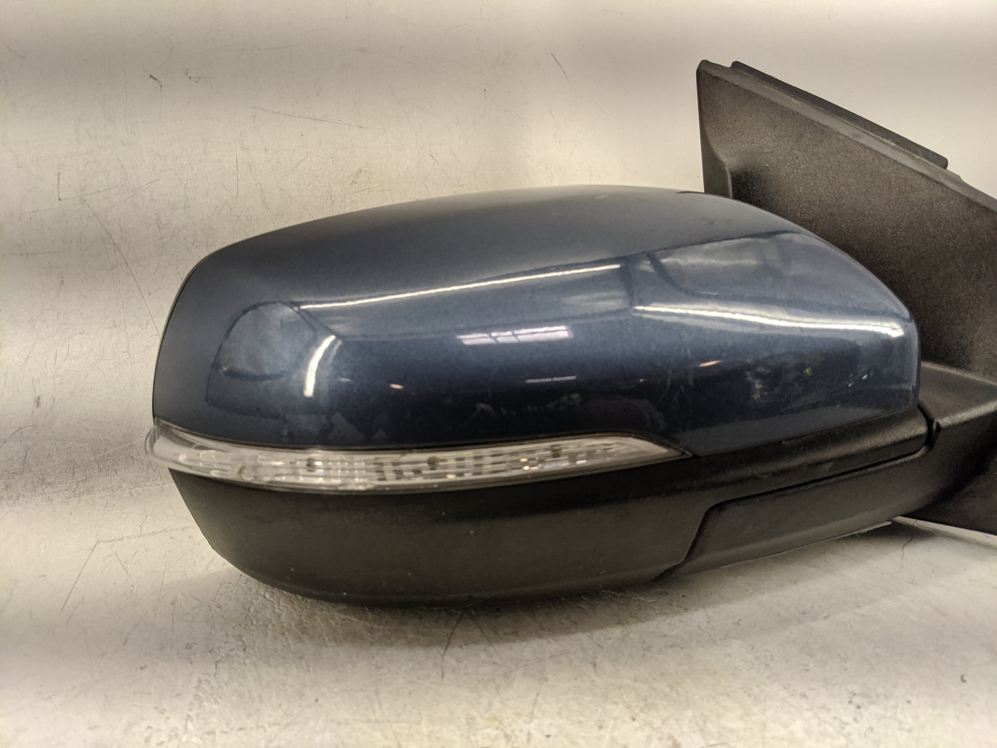 2015-2018 Ford Edge Passenger Side View Mirror - Right Door Mirror OEM Used - Oemusedautoparts1.com