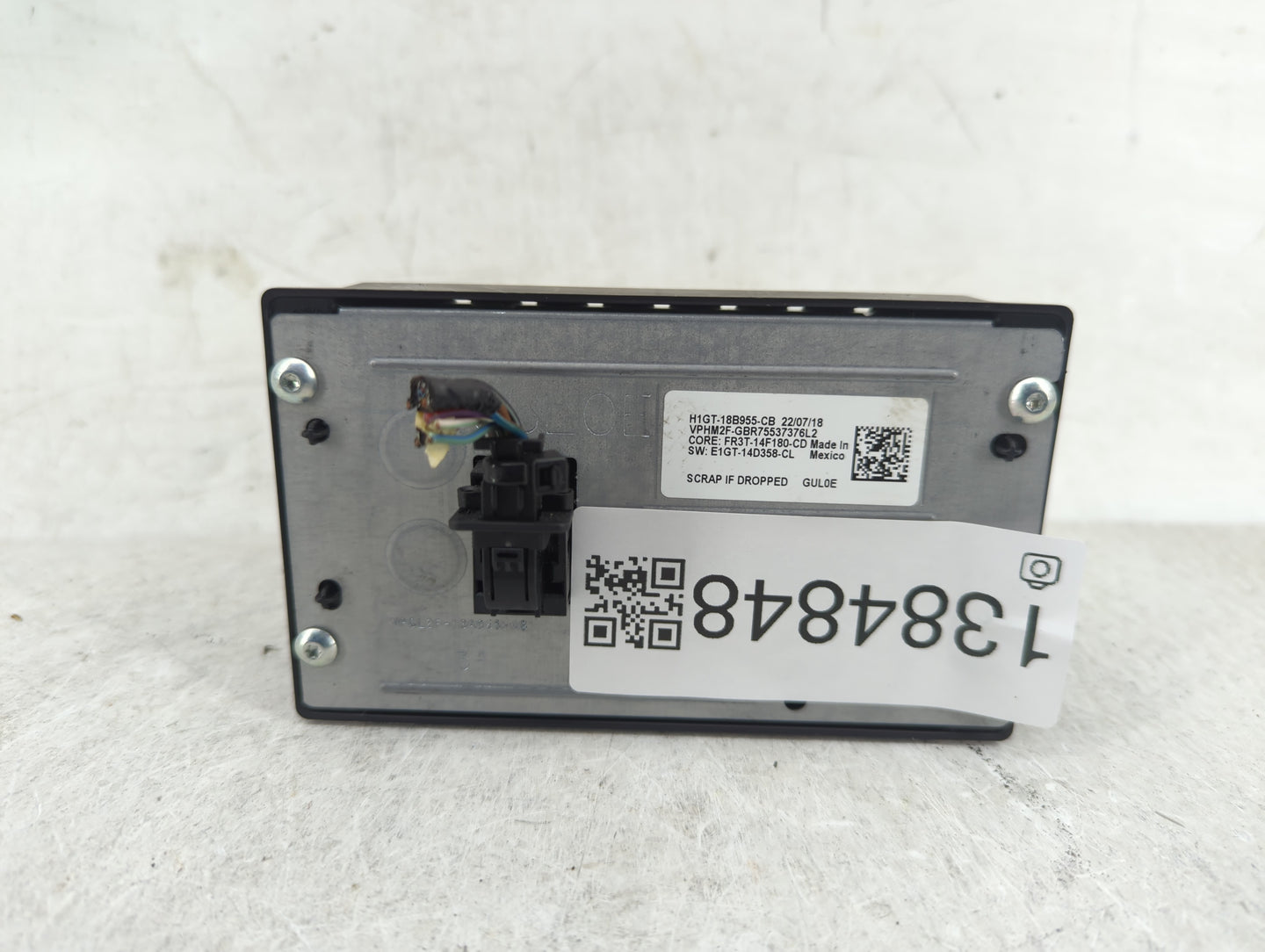 2016-2018 Ford Edge Information Display Screen - Oemusedautoparts1.com