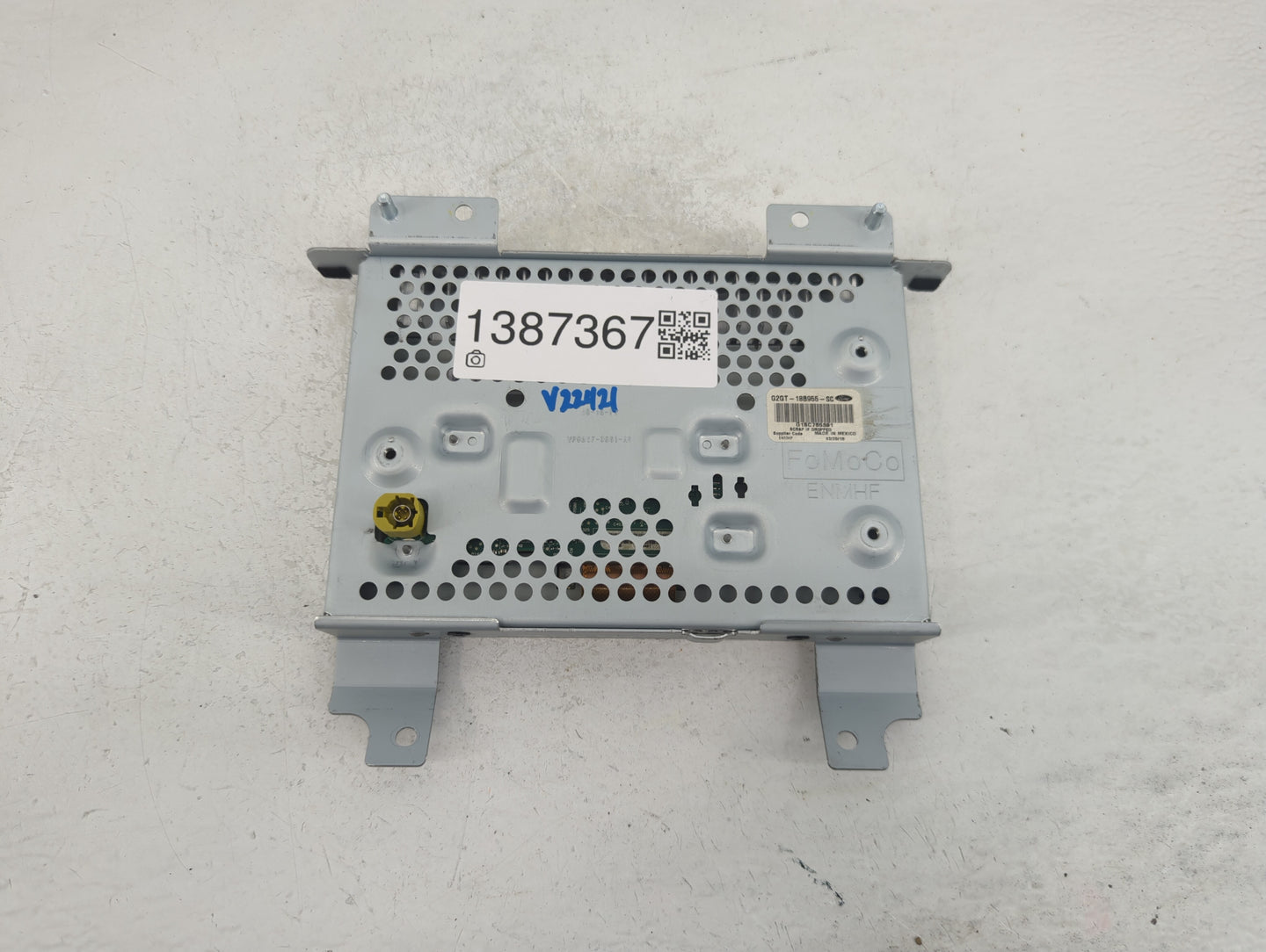 2016-2018 Ford Edge Information Display Screen - Oemusedautoparts1.com
