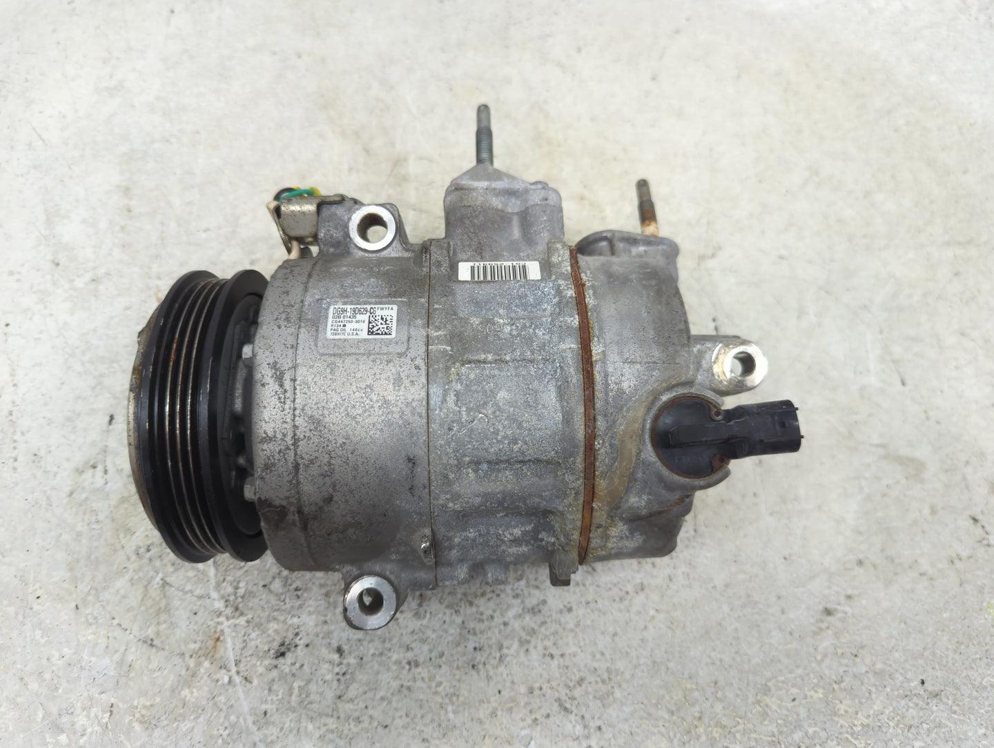 2015-2018 Ford Edge Air Conditioning A/c Ac Compressor Oem - Oemusedautoparts1.com