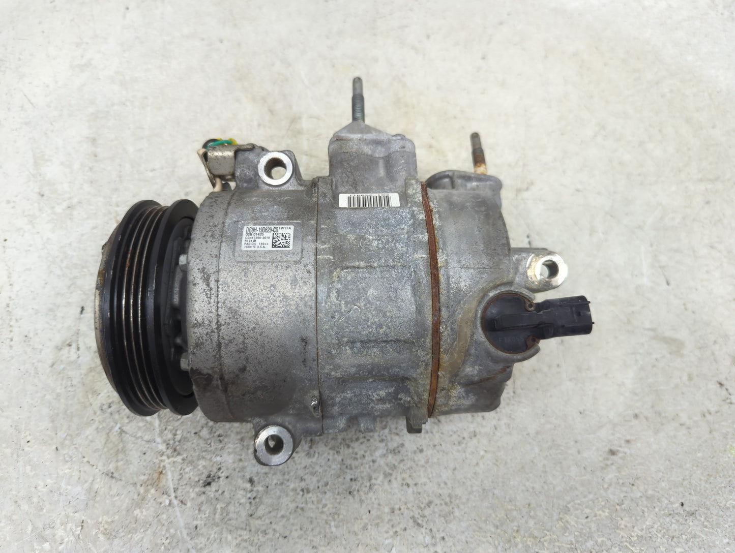 2015-2018 Ford Edge Air Conditioning A/c Ac Compressor Oem - Oemusedautoparts1.com