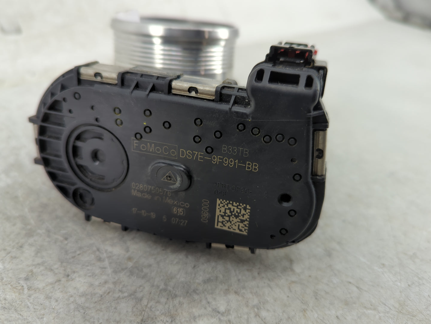 2015-2018 Ford Edge Throttle Body P/N:0280750576 DS7E-9F991-BB Fits Fits 2014 2015 2016 2017 2018 2019 2020 2021 2022 OEM Us