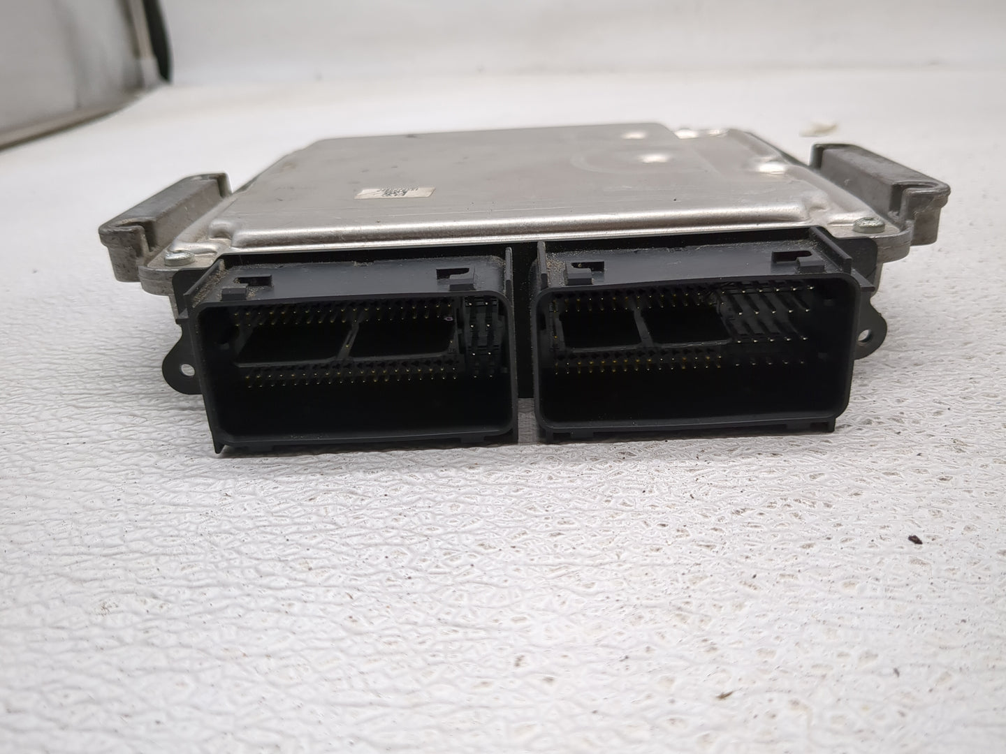 2015-2018 Ford Edge PCM Engine Control Computer ECU ECM PCU OEM P/N:G2GA-12A650-BSA FB5A-12B684-CA Fits OEM Used Auto Parts 