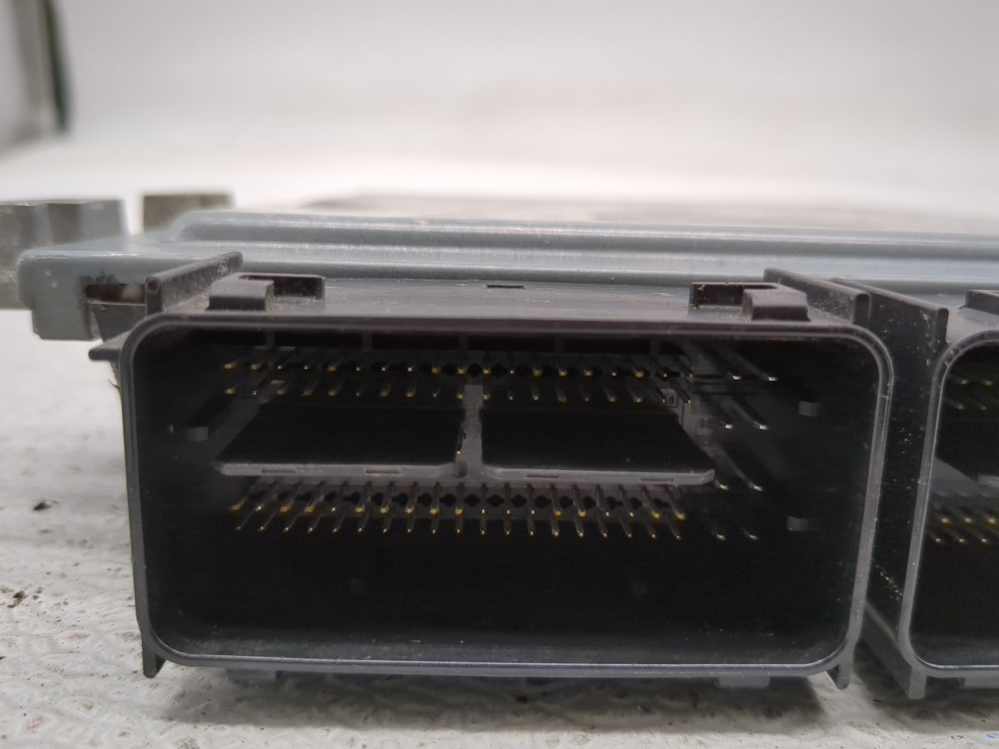 2015-2018 Ford Edge PCM Engine Control Computer ECU ECM PCU OEM P/N:G2GA-12A650-CAA FL3A-12B684-BEB Fits OEM Used Auto Parts