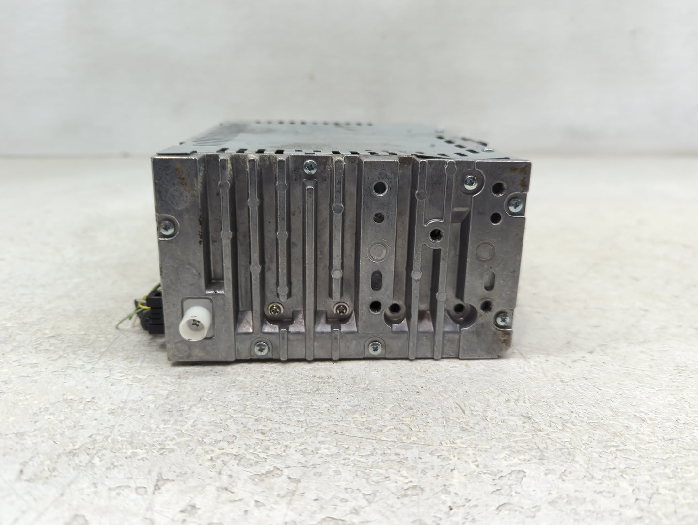 2015-2018 Ford Edge Radio AM FM Cd Player Receiver Replacement P/N:FT4T-19C107-HE Fits Fits 2015 2016 2017 2018 OEM Used Aut