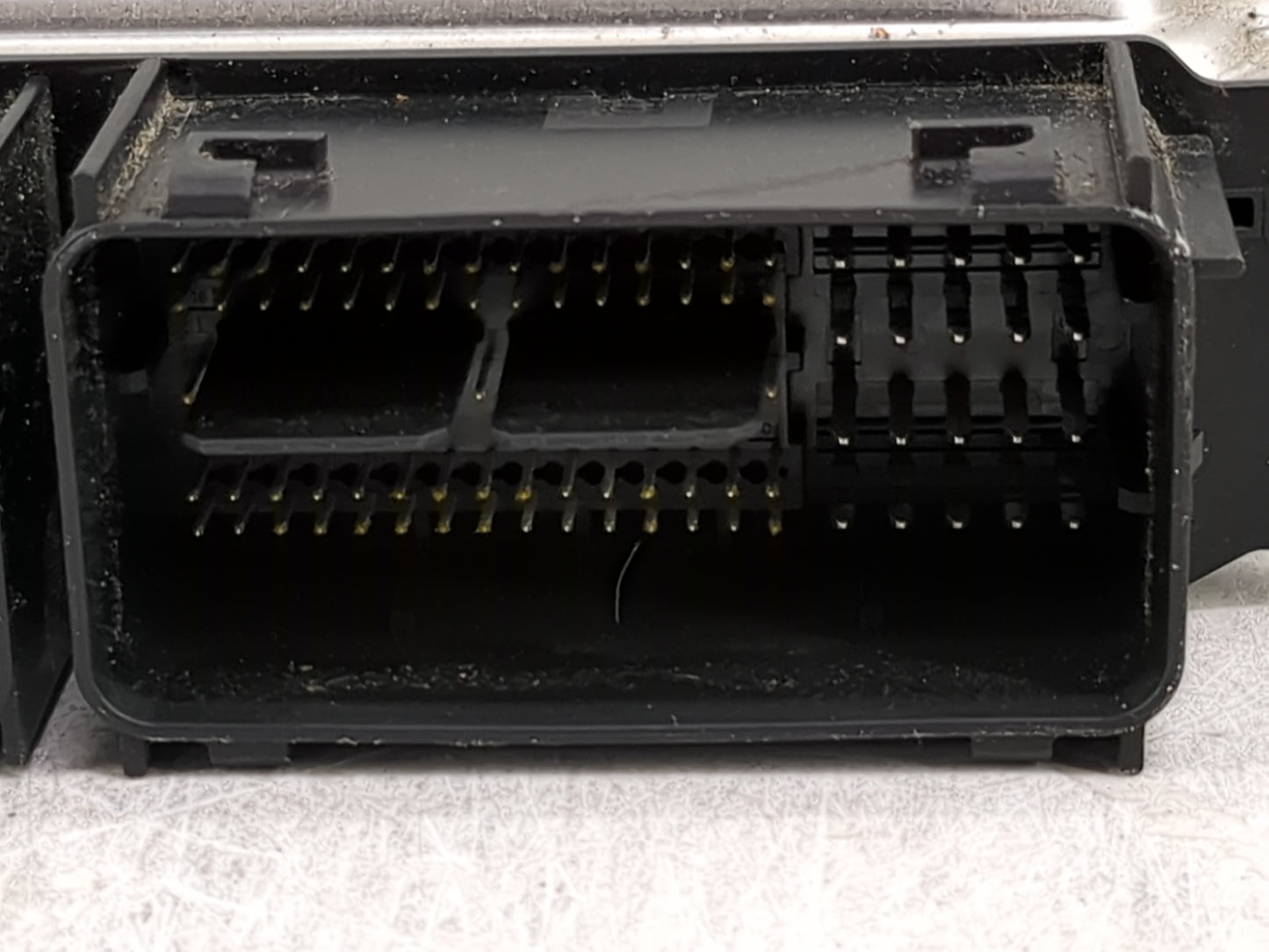2015-2018 Ford Edge PCM Engine Control Computer ECU ECM PCU OEM P/N:FB5A-12B684-CA G2GA-12A650-BSA Fits OEM Used Auto Parts 