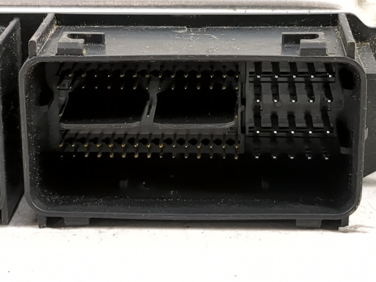 2015-2018 Ford Edge PCM Engine Control Computer ECU ECM PCU OEM P/N:FB5A-12B684-CA G2GA-12A650-BSA Fits OEM Used Auto Parts 