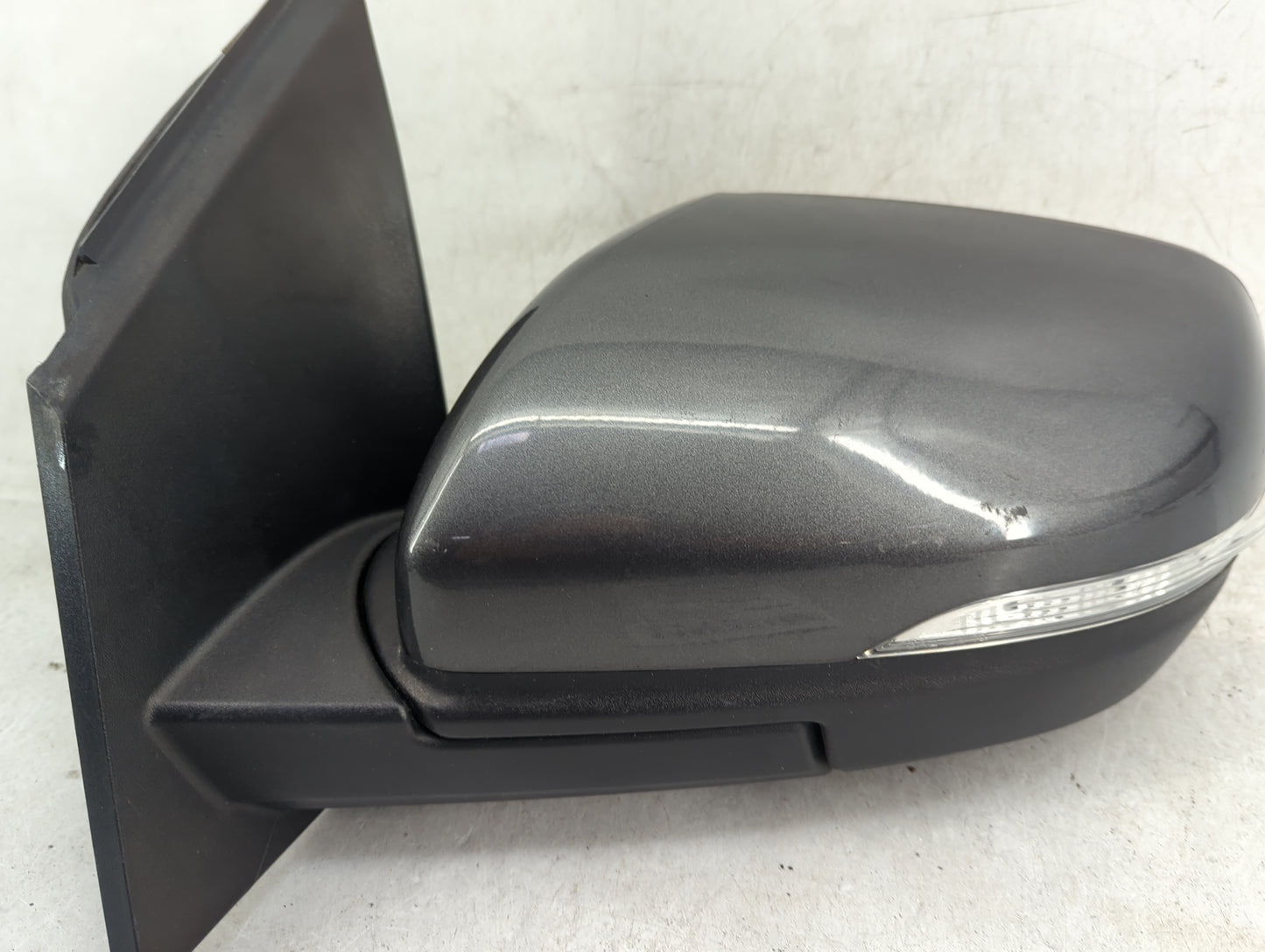 2015-2018 Ford Edge Driver Side View Mirror - Left Door Mirror OEM Used - Oemusedautoparts1.com