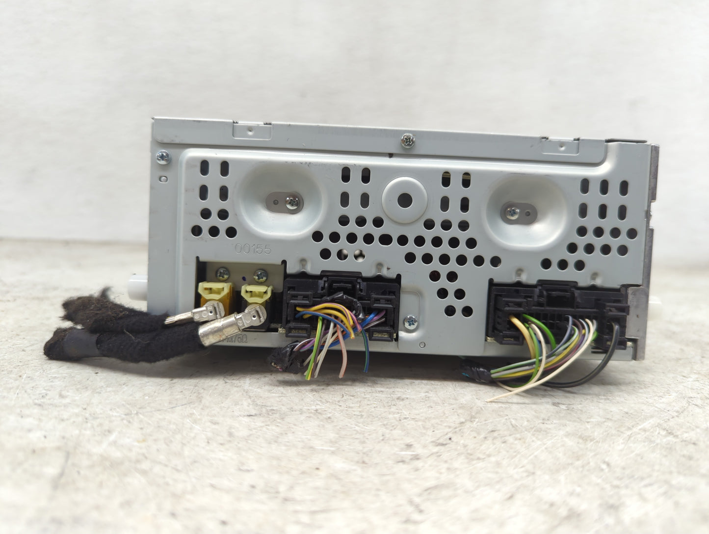 2015-2018 Ford Edge Radio AM FM Cd Player Receiver Replacement P/N:FT4T-19C107-HC Fits Fits 2015 2016 2017 2018 OEM Used Aut