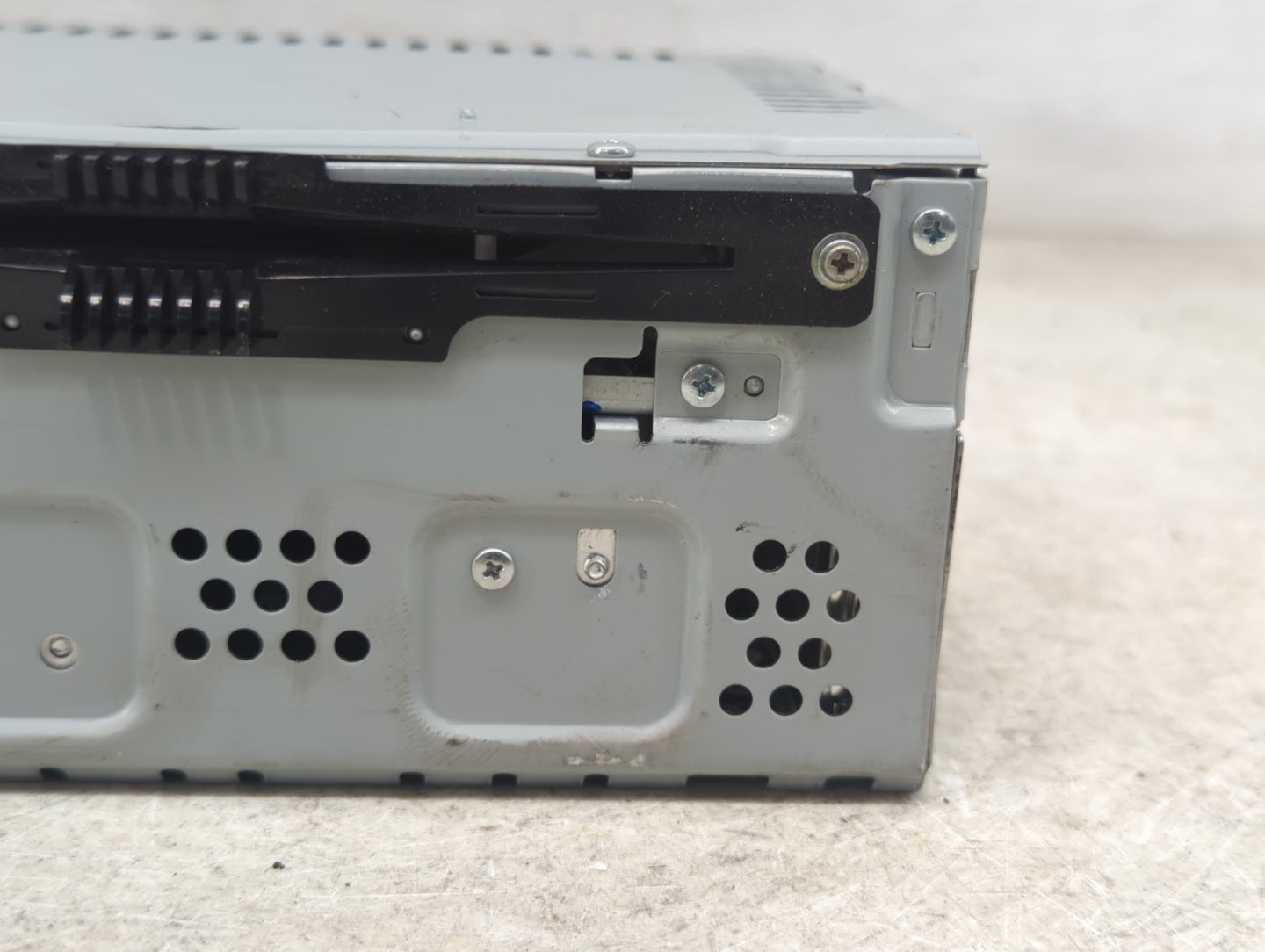 2016-2018 Ford Edge Radio AM FM Cd Player Receiver Replacement P/N:FT4T-19C107-JE Fits Fits 2016 2017 2018 OEM Used Auto Par