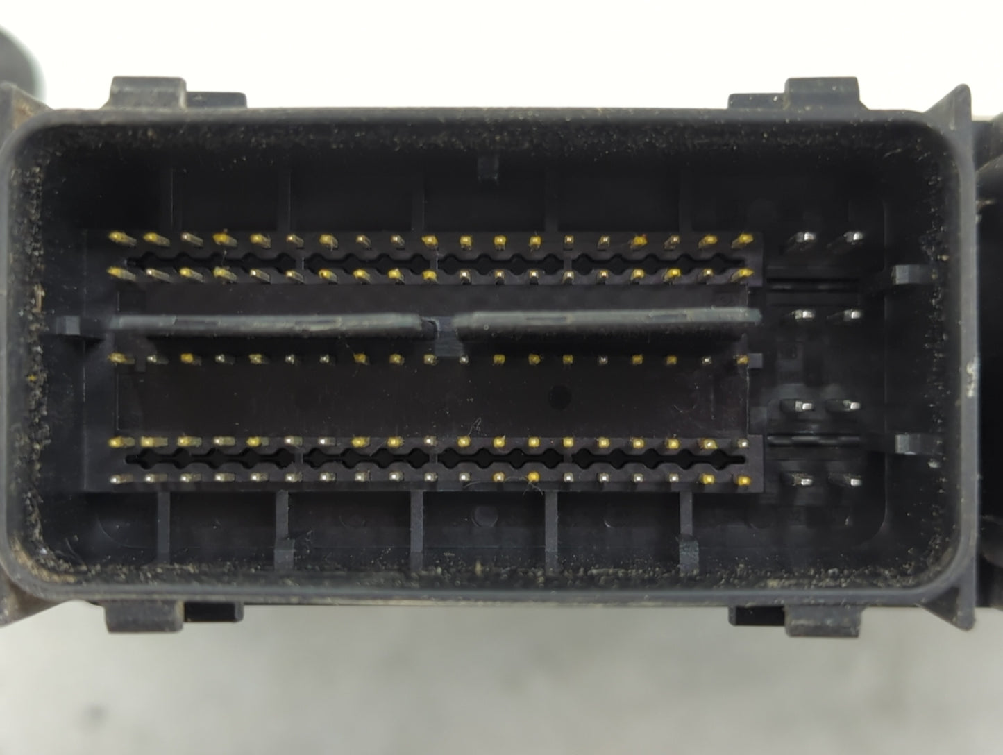 2015-2018 Ford Edge PCM Engine Control Computer ECU ECM PCU OEM P/N:G2GA-12A650-BSA FB5A-12B684-CA Fits OEM Used Auto Parts 