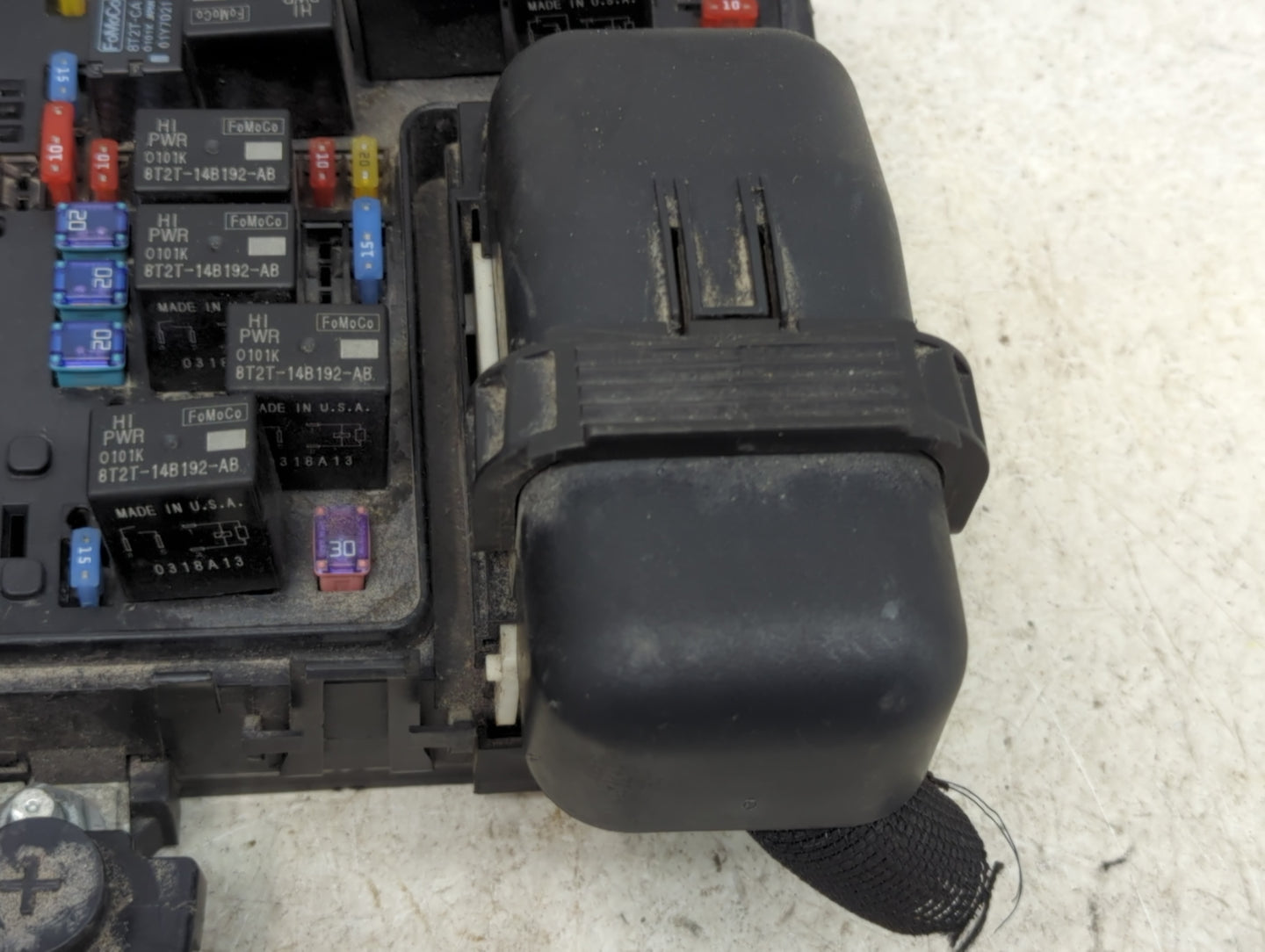 2015-2018 Ford Edge Fusebox Fuse Box Panel Relay Module P/N:G2QT14A067BD 8T2T-14B192-AB Fits Fits 2015 2016 2017 2018 OEM Us