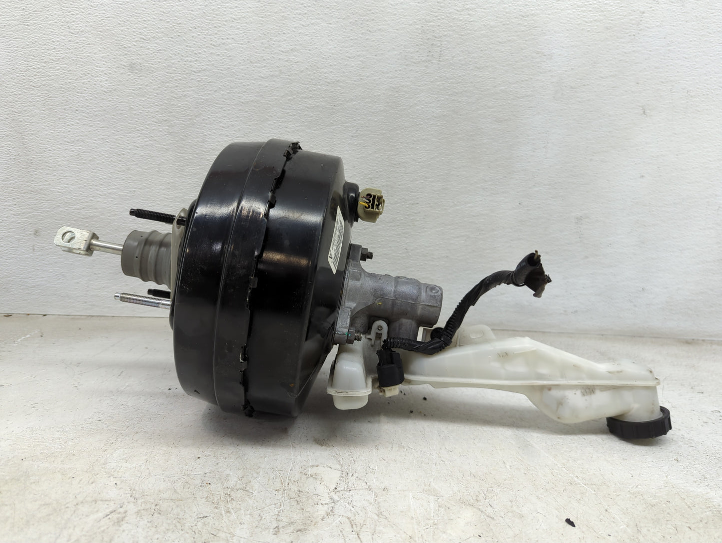 2018 Ford Edge Power Brake Booster Oem - Oemusedautoparts1.com