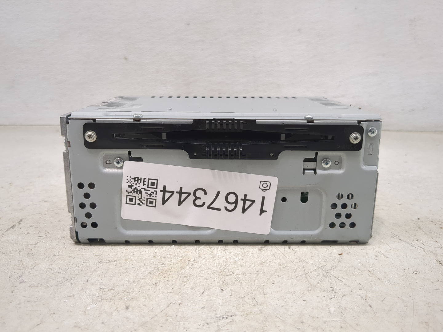 2015-2018 Ford Edge Radio Control Panel 1467344 - Oemusedautoparts1.com
