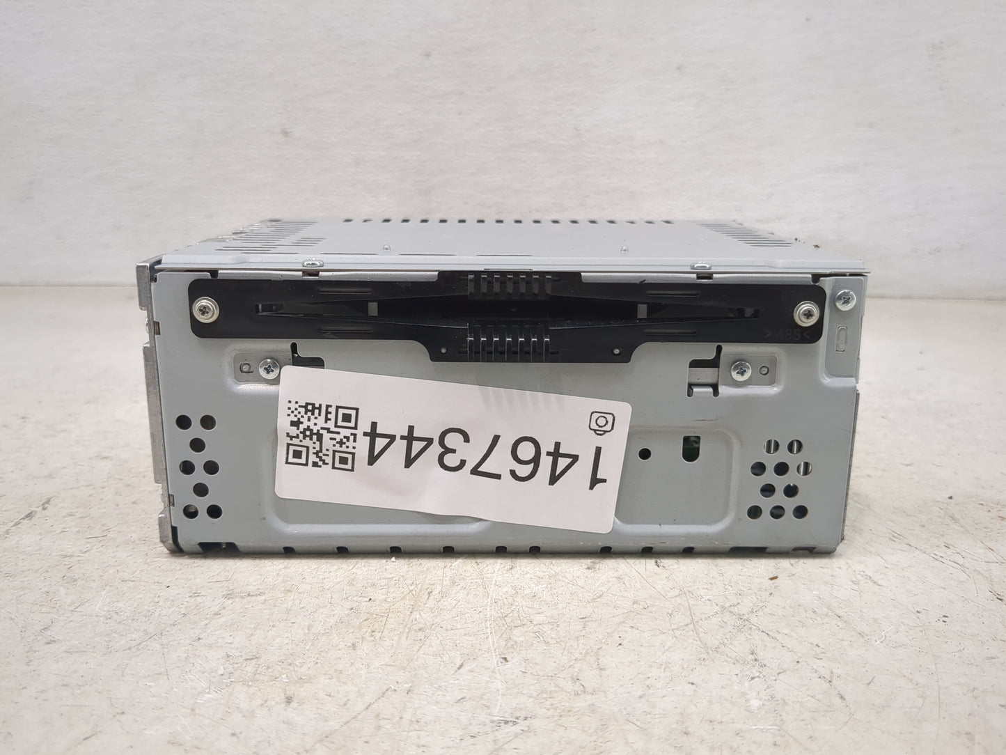 2015-2018 Ford Edge Radio Control Panel 1467344 - Oemusedautoparts1.com