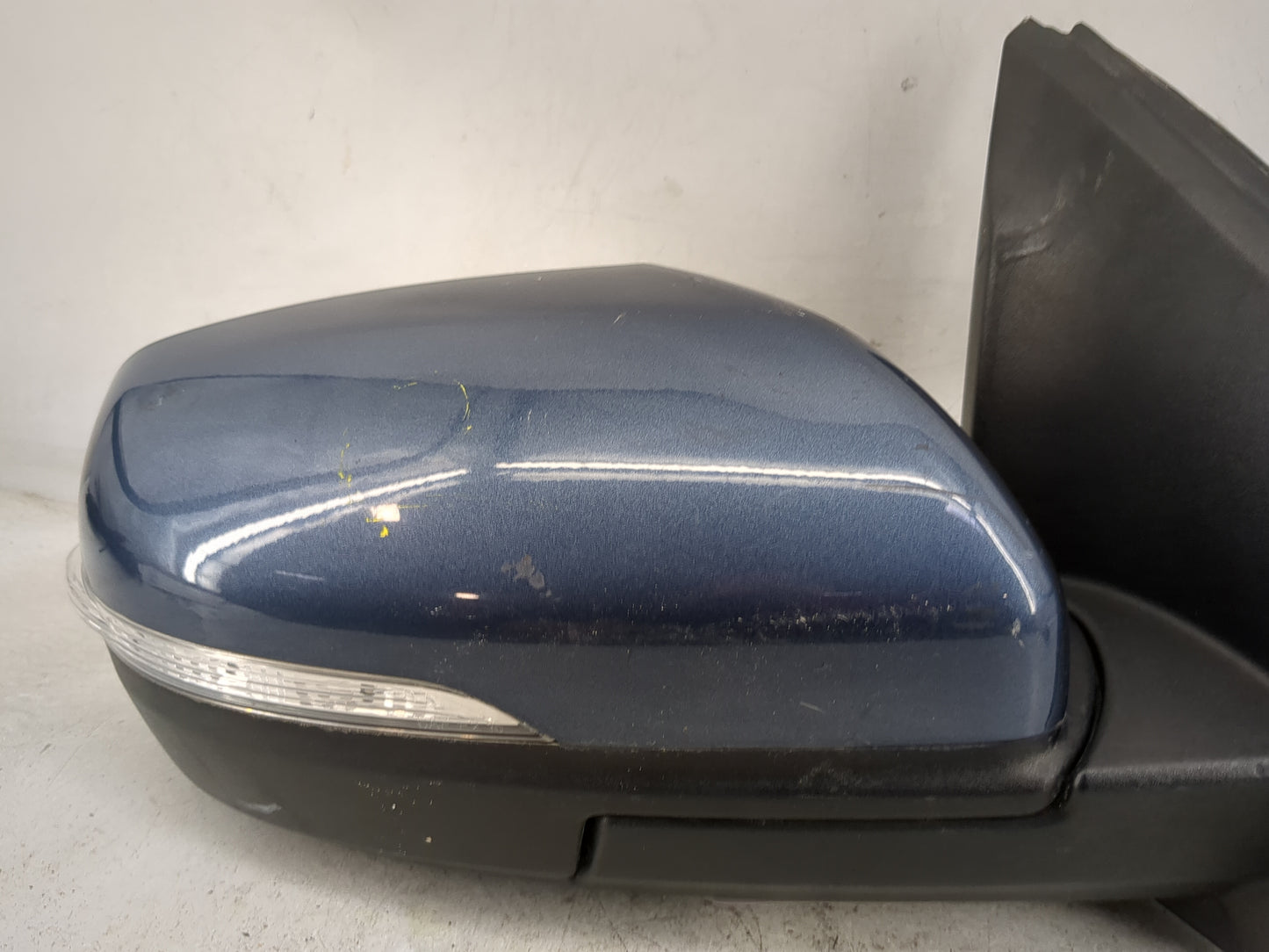 2015-2018 Ford Edge Passenger Side View Mirror - Right Door Mirror OEM Used - Oemusedautoparts1.com