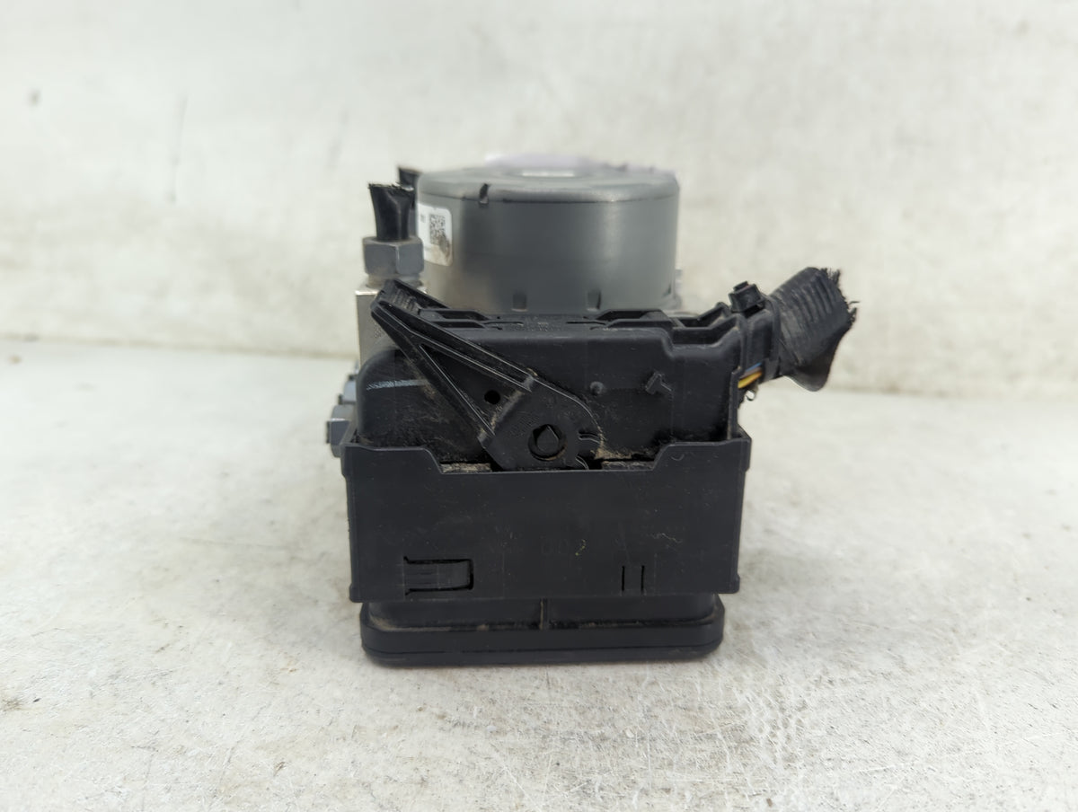 2015-2018 Ford Edge Anti-Lock Brake ABS Pump Module Actuator OEM P/N:F2GC-2C405-BK Fits Fits 2015 2016 2017 2018 OEM Used Au