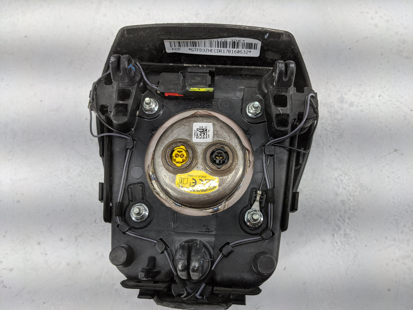 2015-2019 Ford Edge Air Bag Driver Left Steering Wheel Mounted 1477616 - Oemusedautoparts1.com