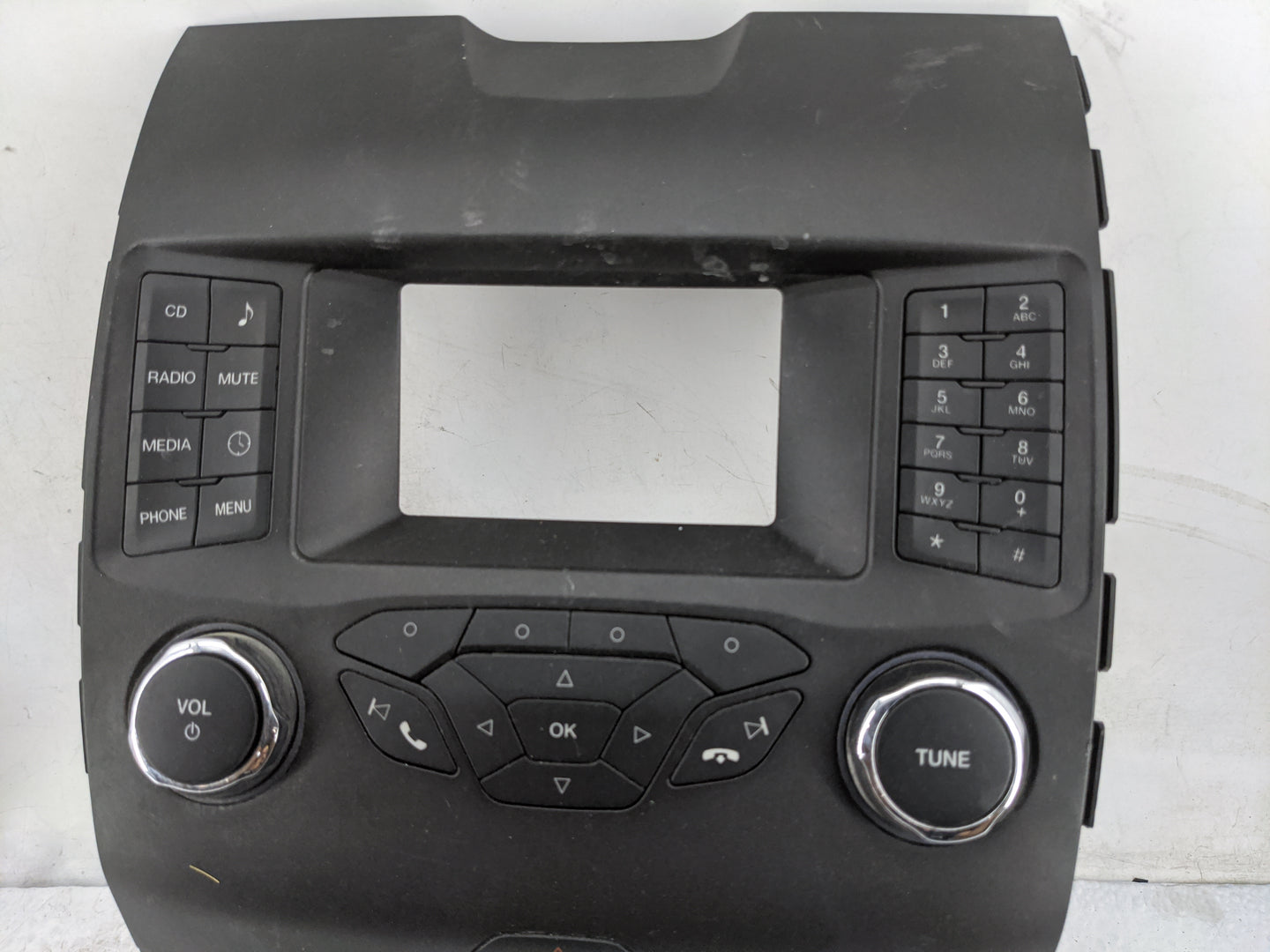 2015-2018 Ford Edge Radio Control Panel 1477721 - Oemusedautoparts1.com